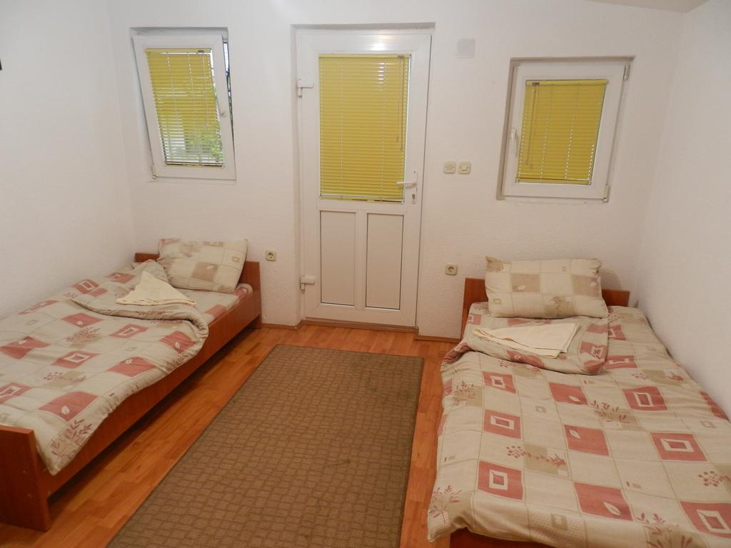 Apartment-Studio Downtown Dudanovi Ohrid Ngoại thất bức ảnh